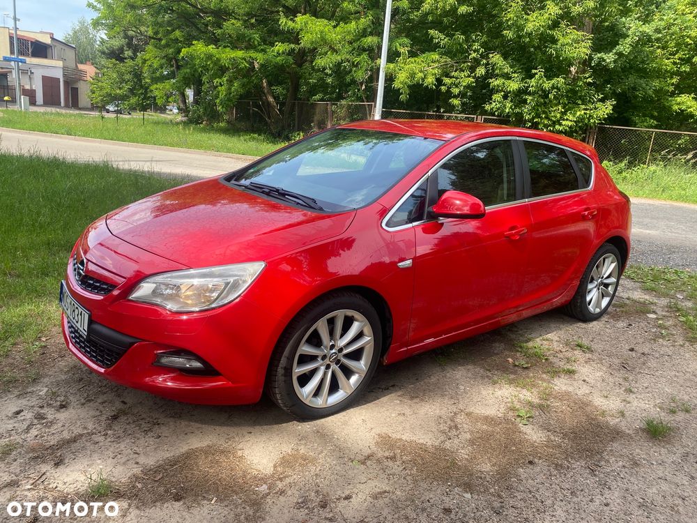 Opel Astra 1.4 Turbo Sport - 1