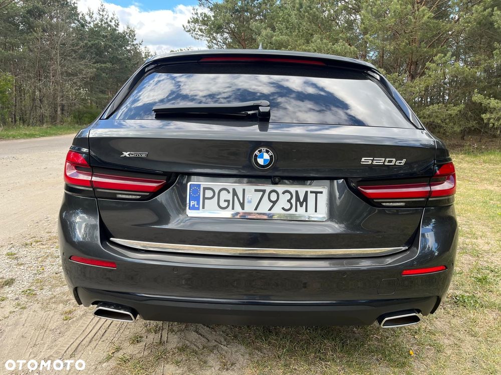 BMW Seria 5 520d Luxury Line sport - 18