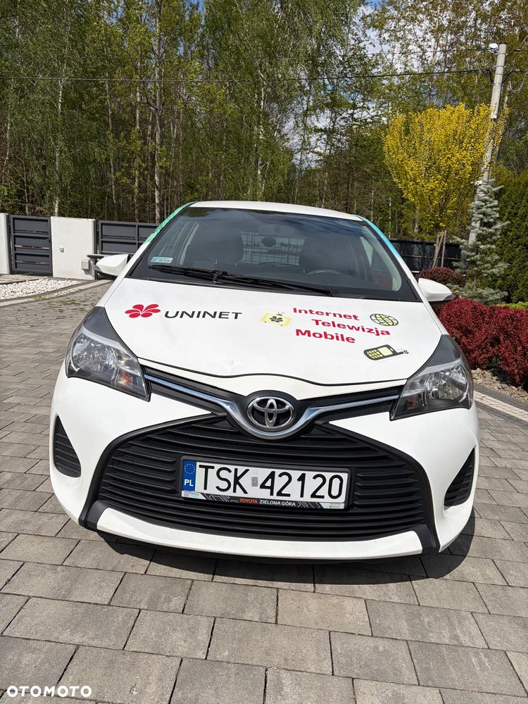Toyota YARİS - 11