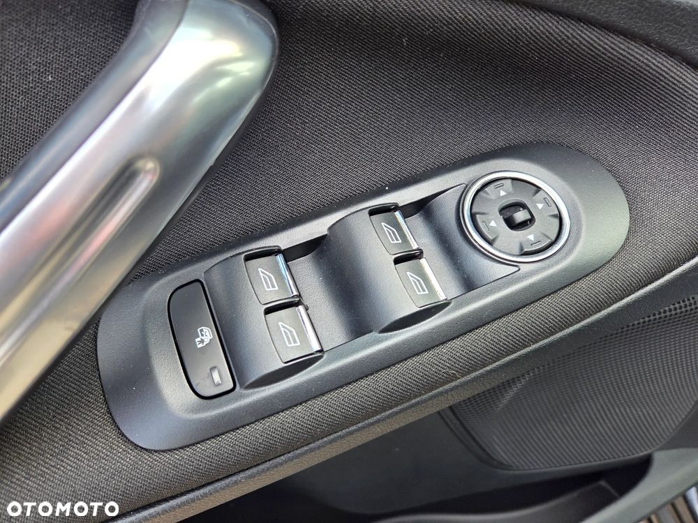 Ford S-Max 2.0 TDCi Ambiente - 24