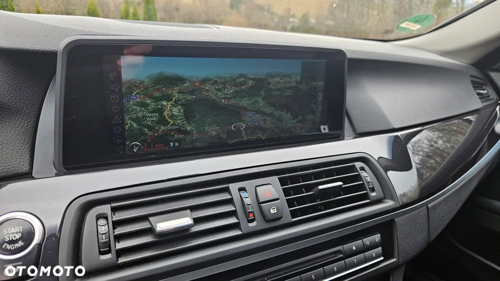 BMW Seria 5 525d xDrive Sport-Aut Modern Line - 24