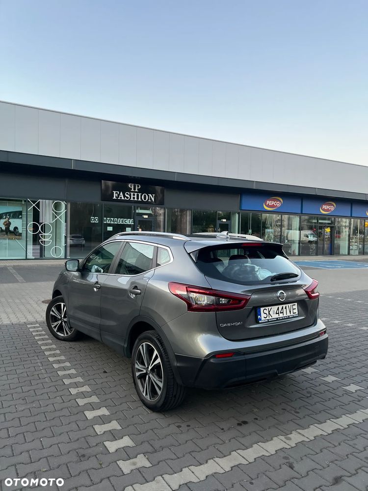 Nissan Qashqai 1.3 DIG-T N-Connecta DCT - 5