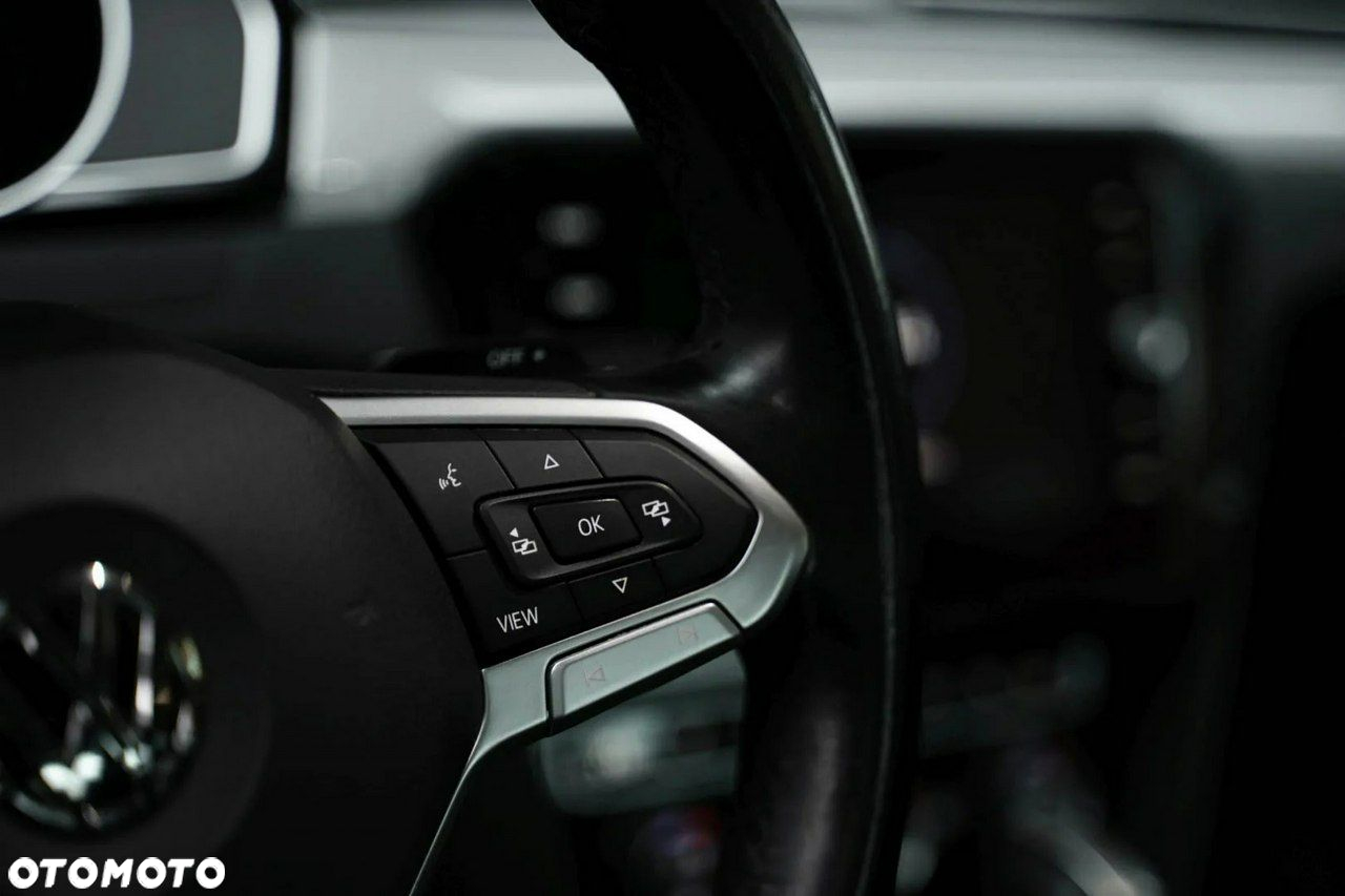 Volkswagen Passat - 9