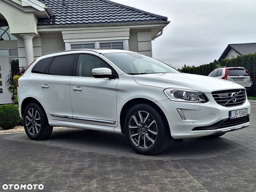 Volvo XC 60 D4 Geartronic Summum - 4