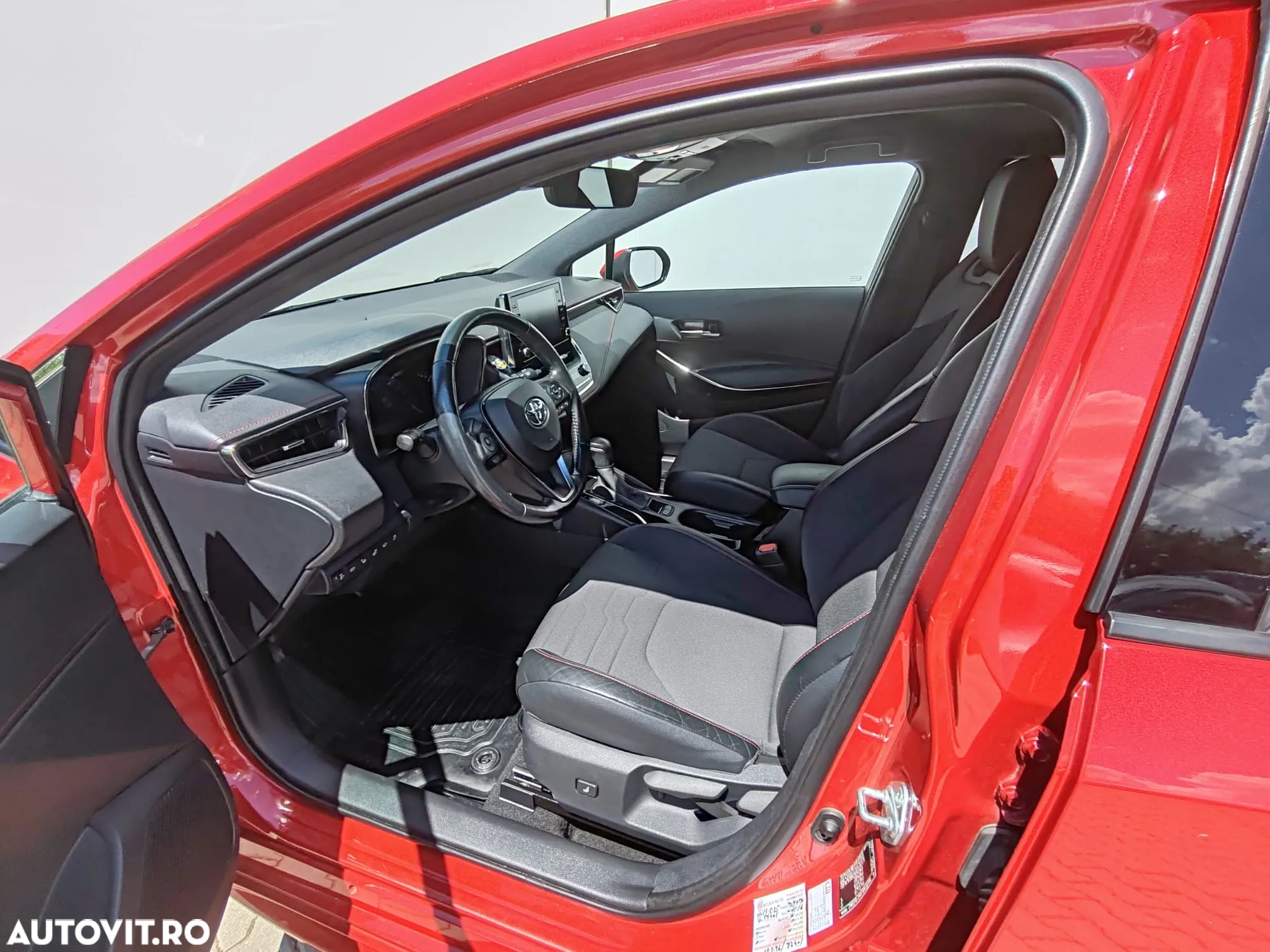 Toyota Corolla 1.8 HSD Exclusive GR Sport - 4