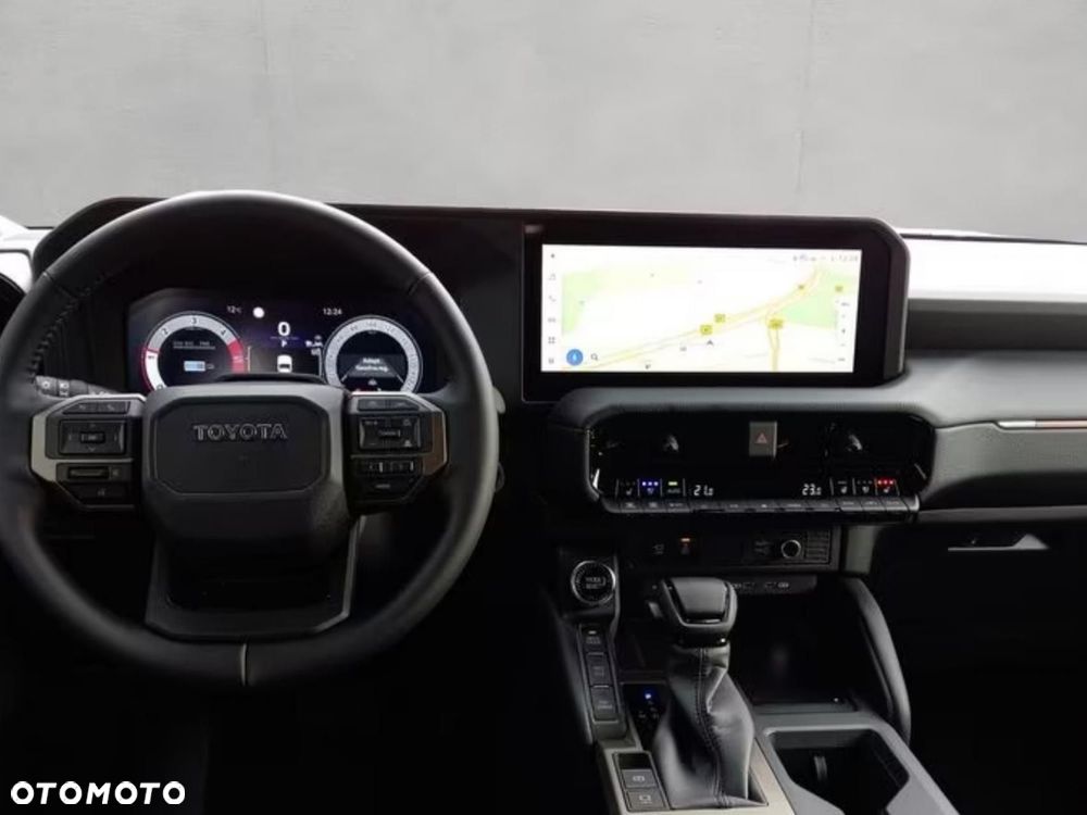 Toyota Land Cruiser - 11
