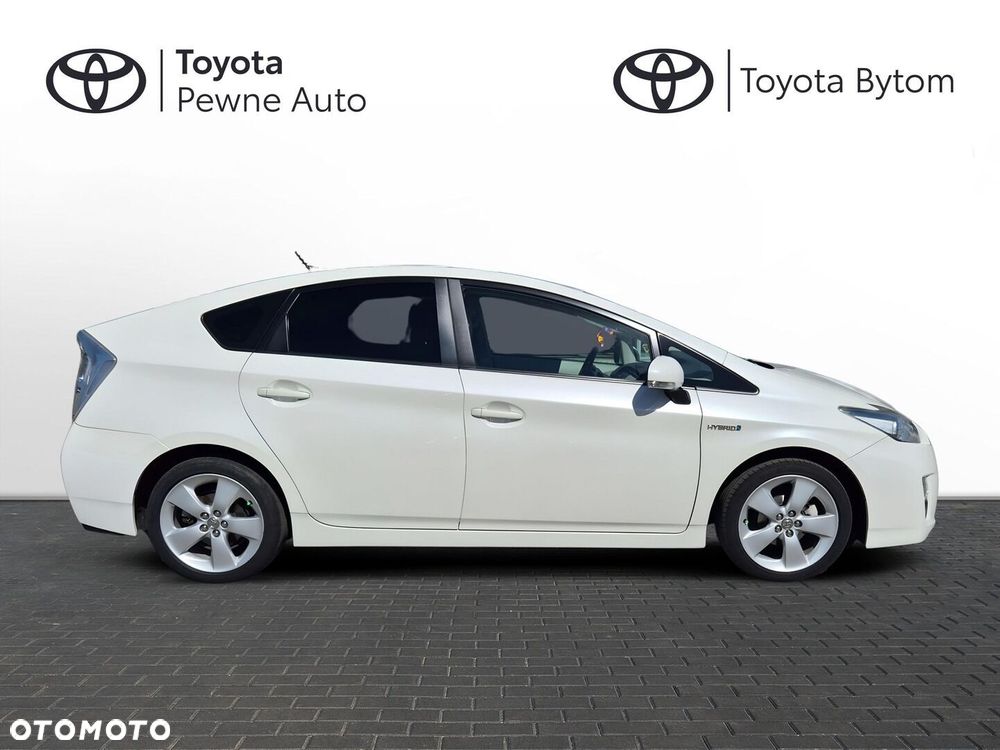 Toyota Prius 1.8 HSD Sol - 22