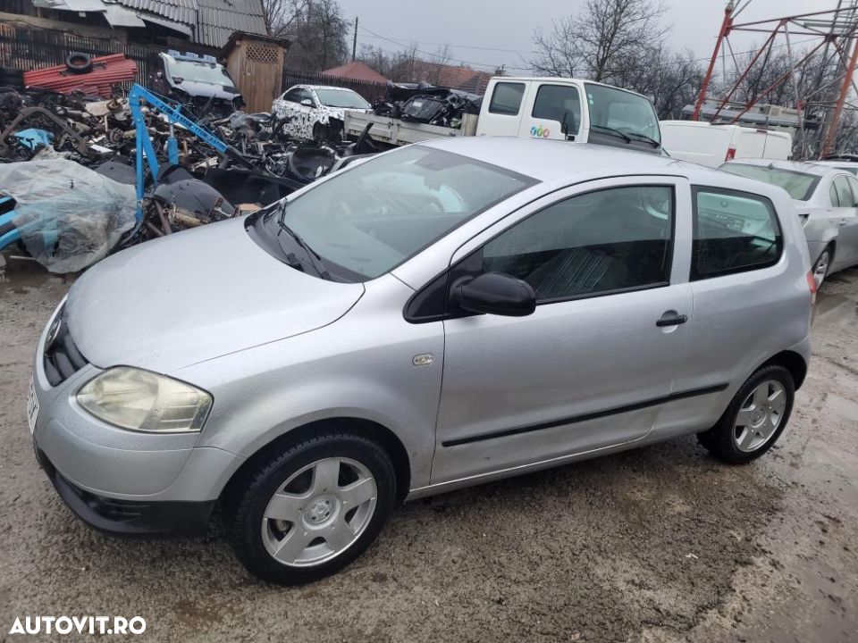 dezmembrez vw fox - 1