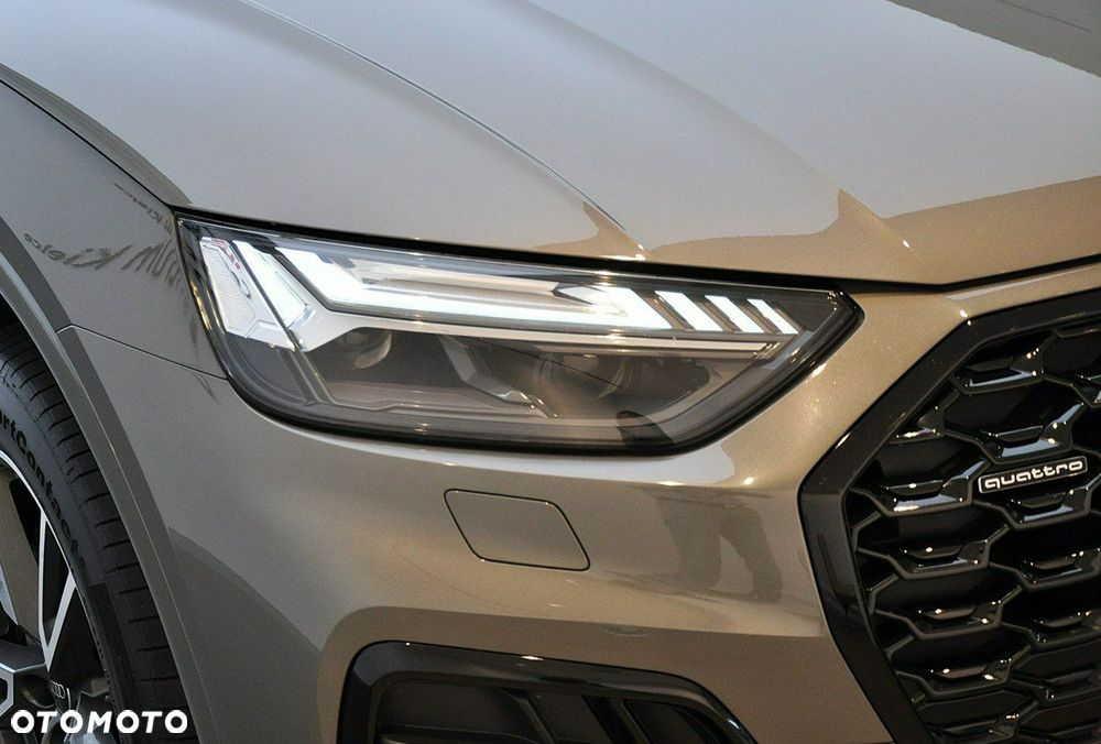 Audi Q5 Sportback - 8