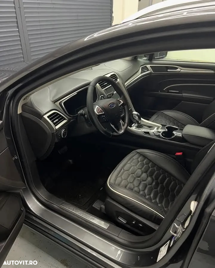 Ford Mondeo Vignale 2.0 TDCi Powershift AWD - 15