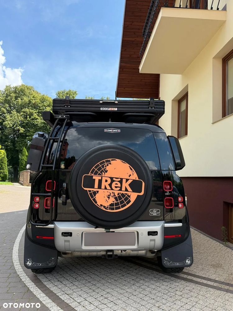 Land Rover Defender 110 P300 S - 2