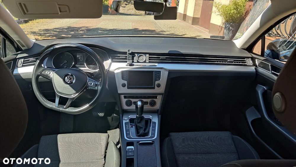 Volkswagen Passat ver-2-0-tdi-bmt-comfortline-dsg - 13