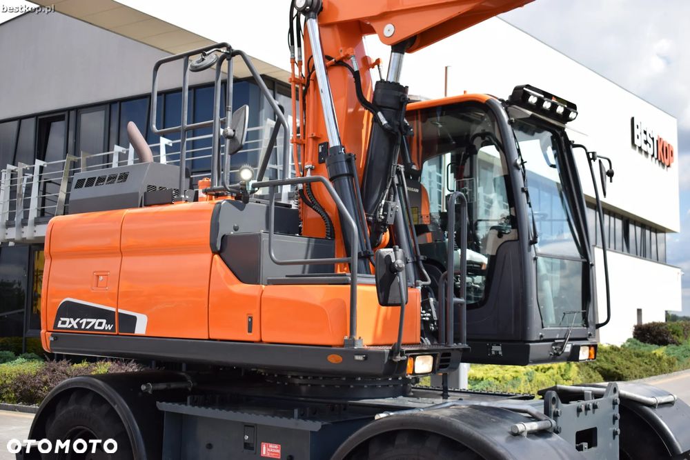 Doosan DX170W-5 - 23
