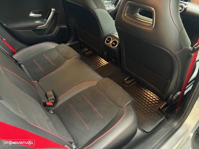 Mercedes-Benz A 45 AMG S 4Matic+ - 27