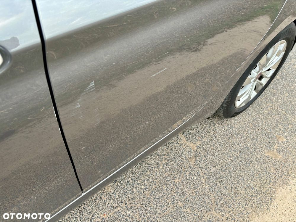 Fiat Tipo 1.6 MultiJet DCT Lounge - 5