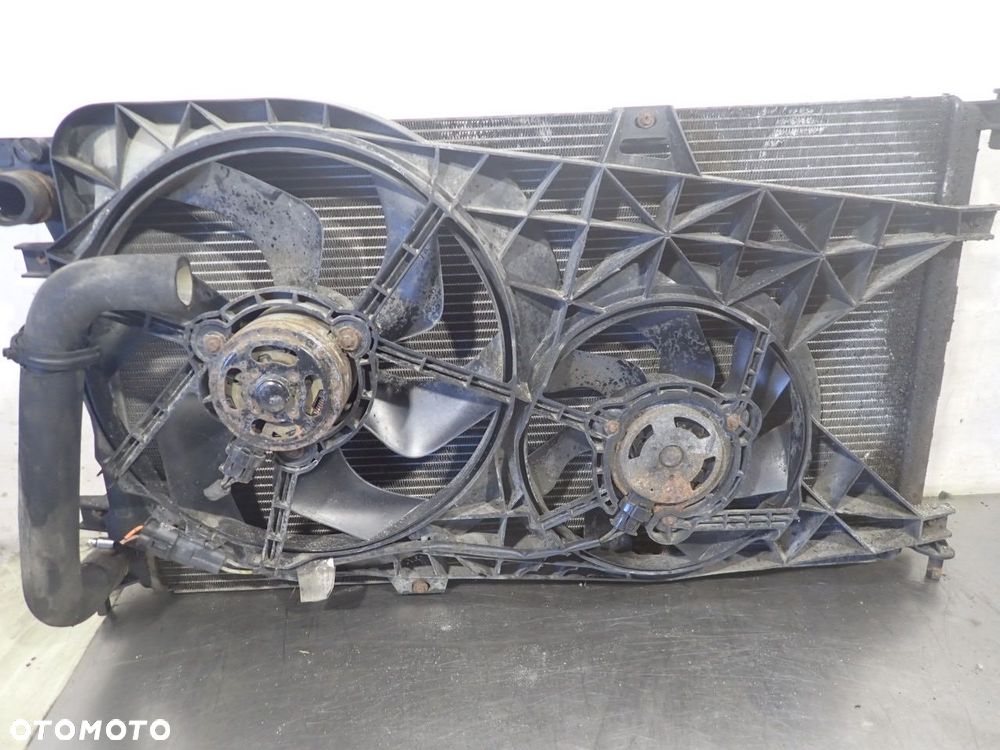ZESTAW CHŁODNIC WENTYLATOR OPEL VIVARO A 2.5 8200019382 - 1