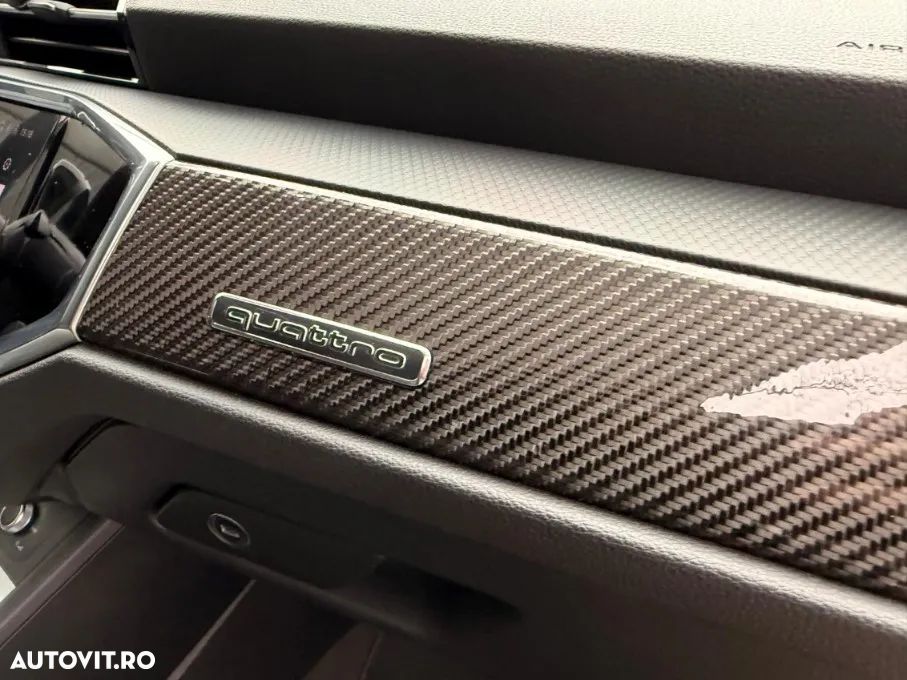 Audi Q3 2.0 40 TDI quattro S tronic S Line - 12