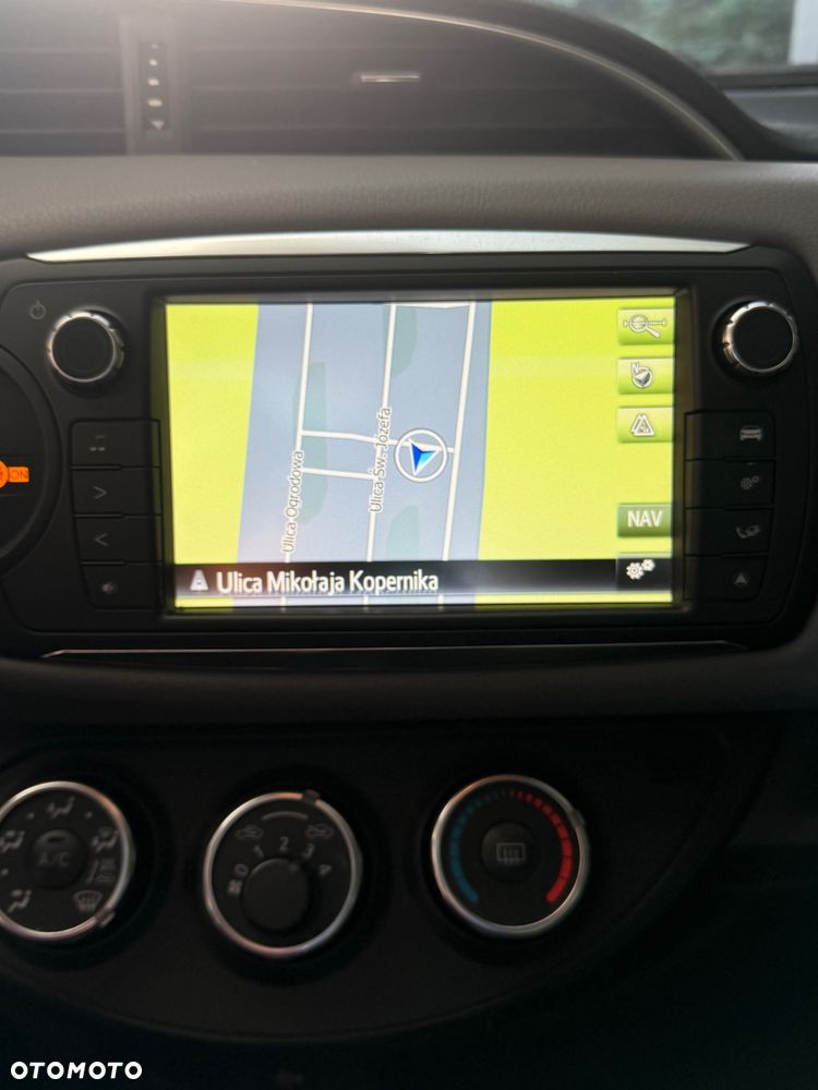 Toyota Yaris 1.33 Terra - 9