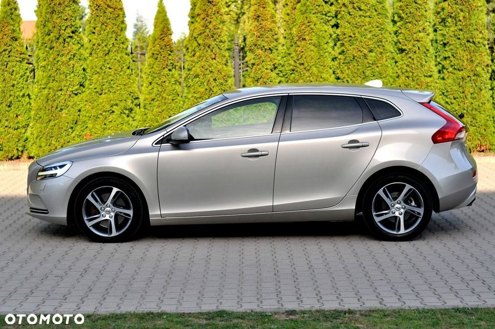 Volvo V40 D3 Drive-E Inscription - 33