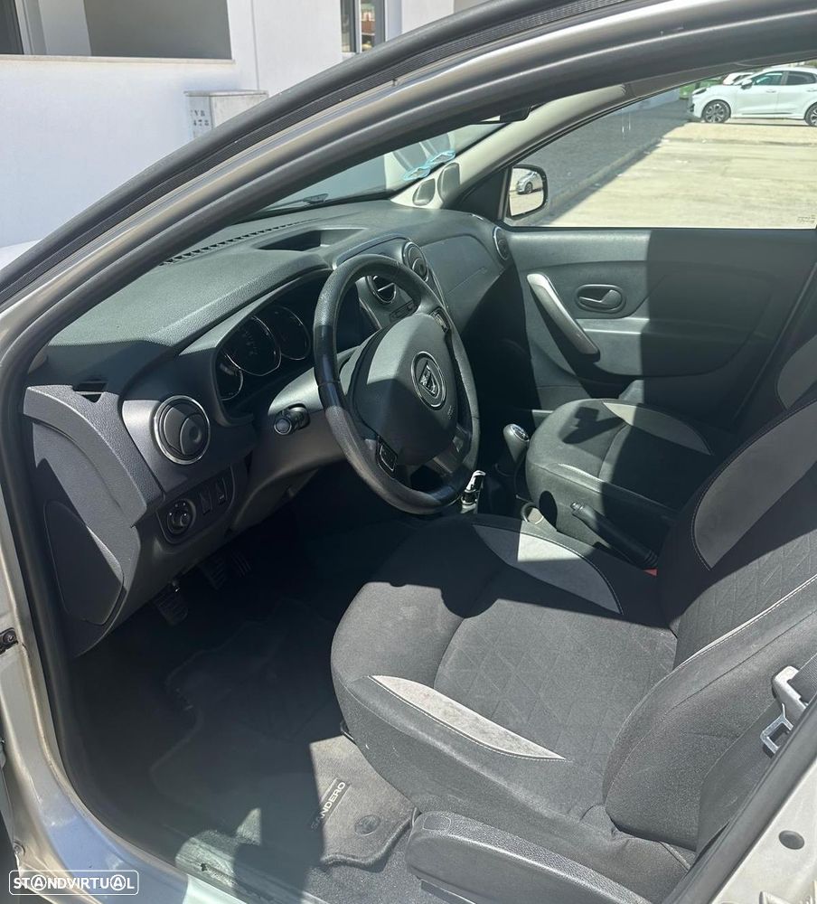 Dacia Sandero 0.9 TCe Stepway - 2