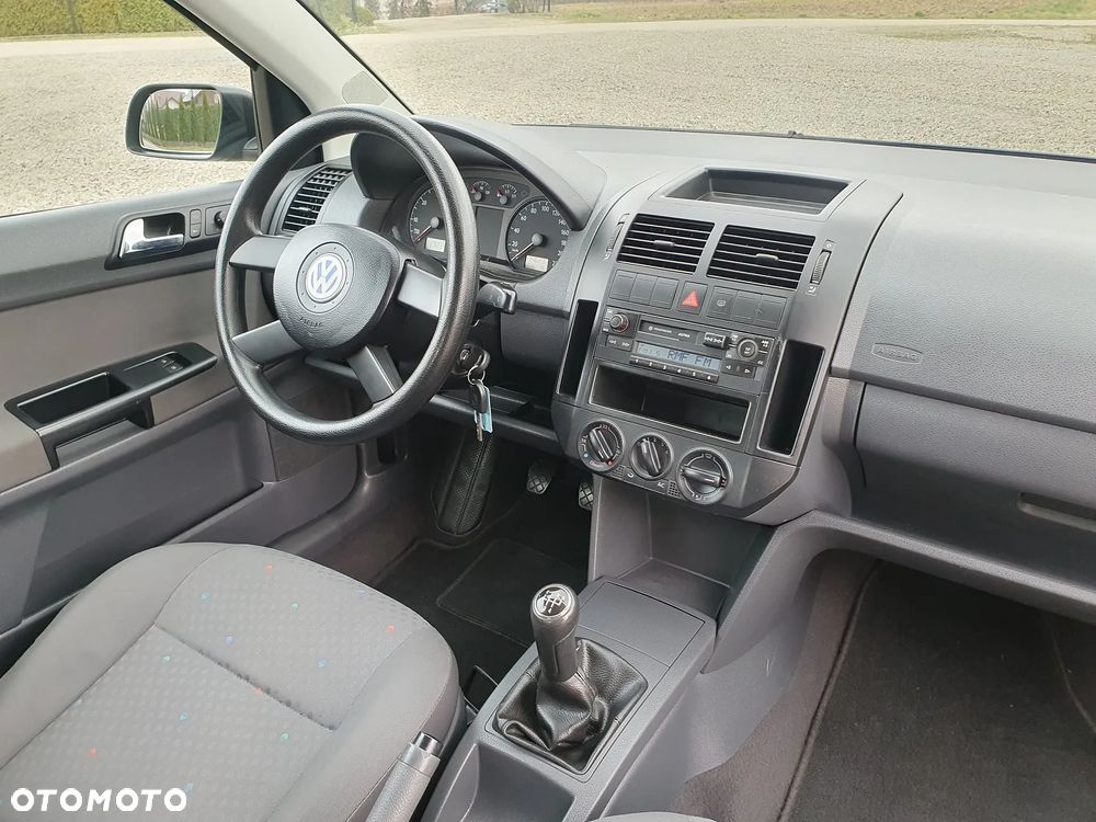 Volkswagen Polo 1.2 Trendline - 16