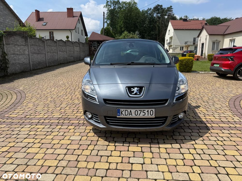 Peugeot 5008 1.6 THP Premium - 2