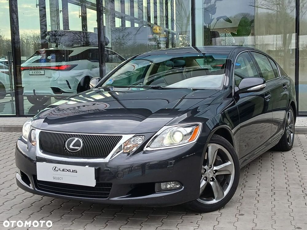 Lexus GS - 10