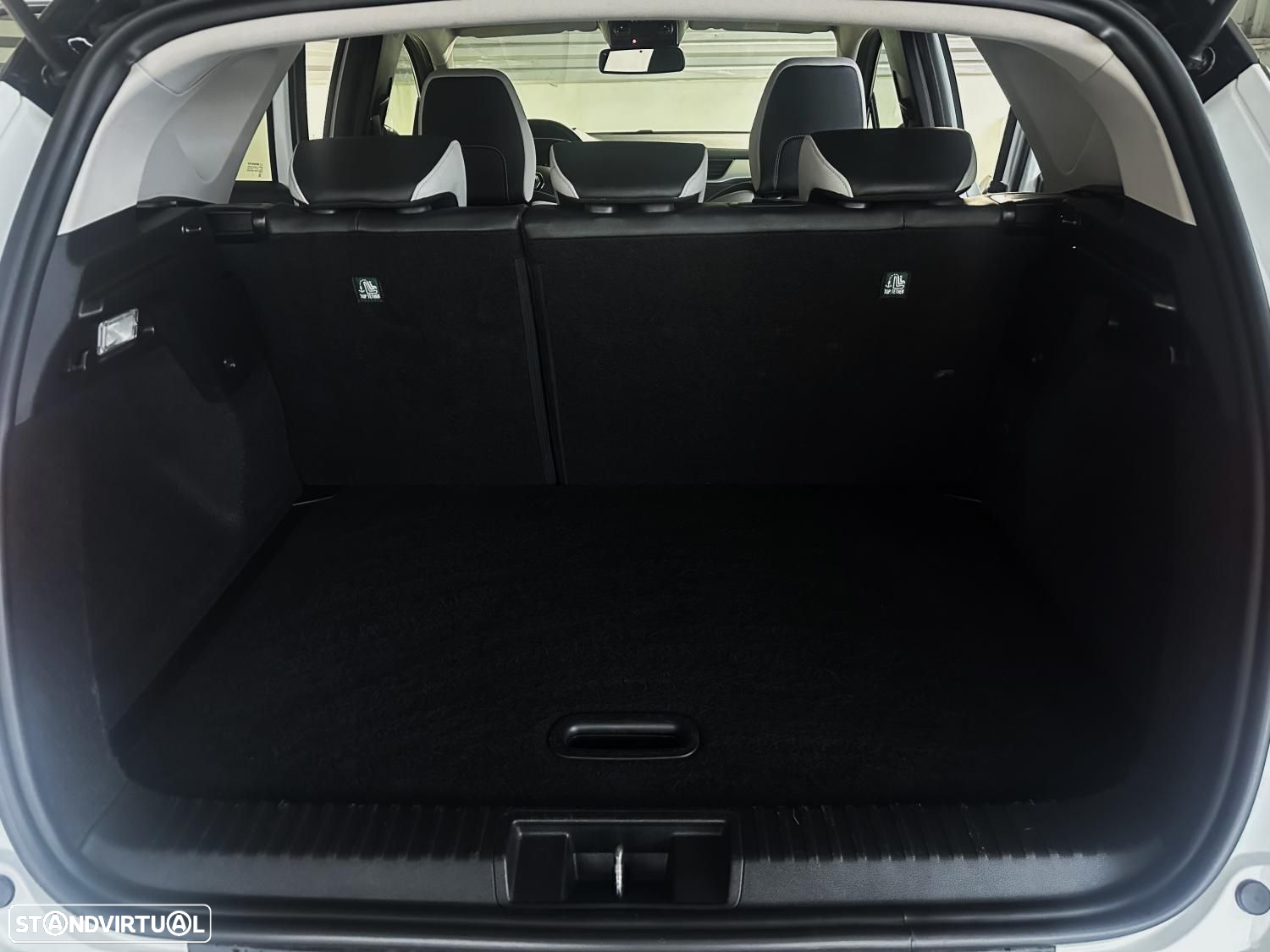 Renault Captur 1.0 TCe Exclusive - 30