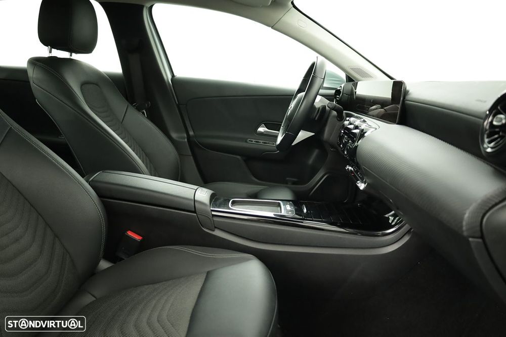 Mercedes-Benz A 200 Standard - 20