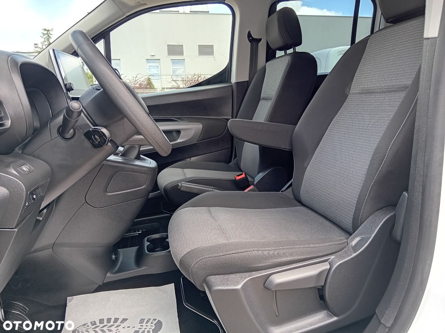 Toyota Proace City Verso 1.5 D-4D Business - 26