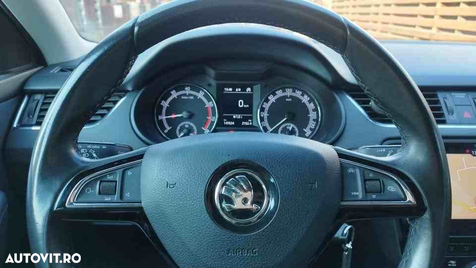 Skoda Octavia - 10