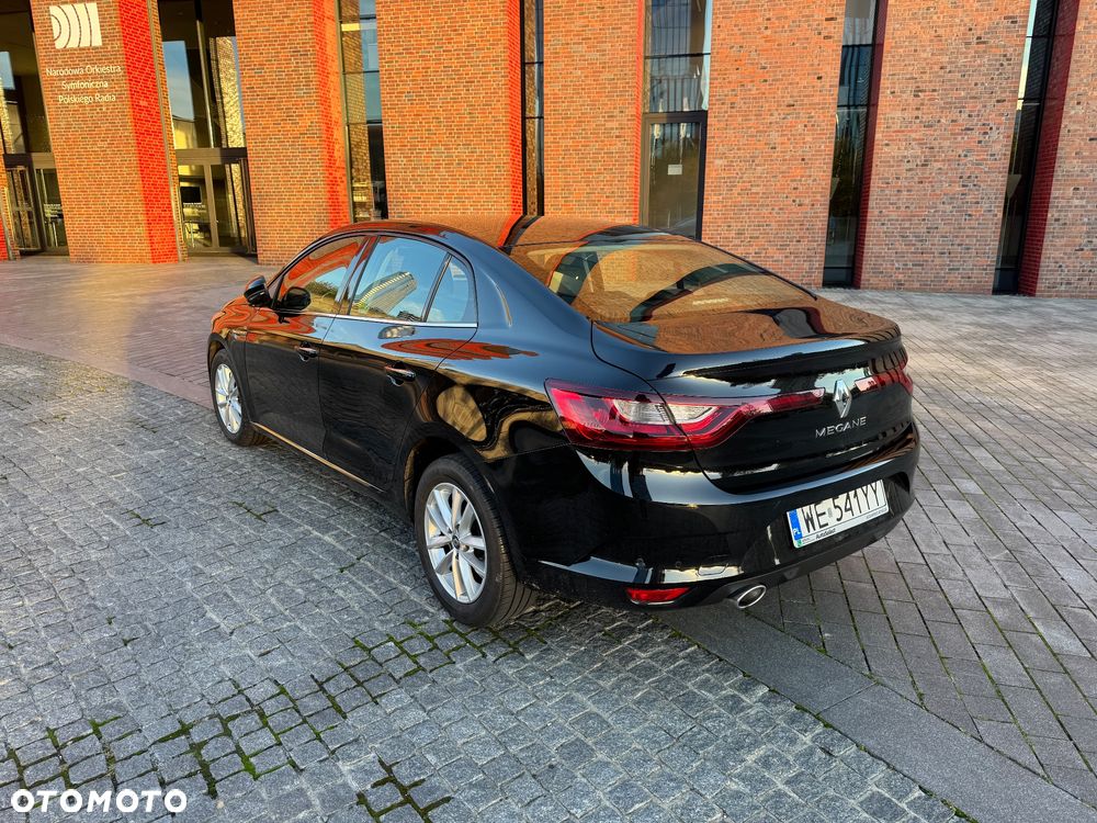 Renault Megane 1.5 Blue dCi Intens - 12