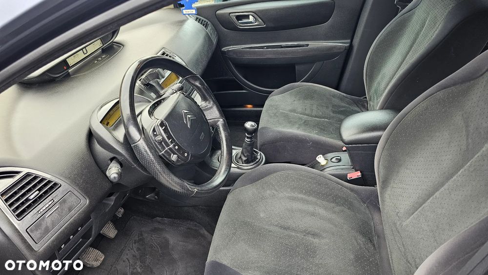 Citroën C4 2.0 HDi Exclusive - 7