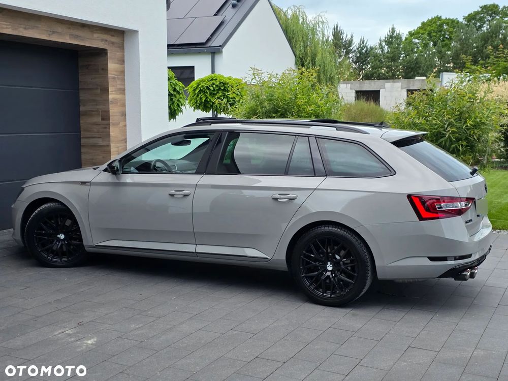 Skoda Superb 2.0 TSI 4x4 Sportline DSG - 24