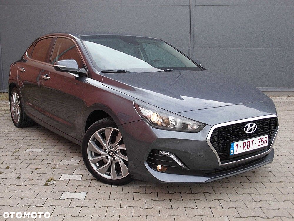 Hyundai i30 1.6 CRDI Premium DCT - 9