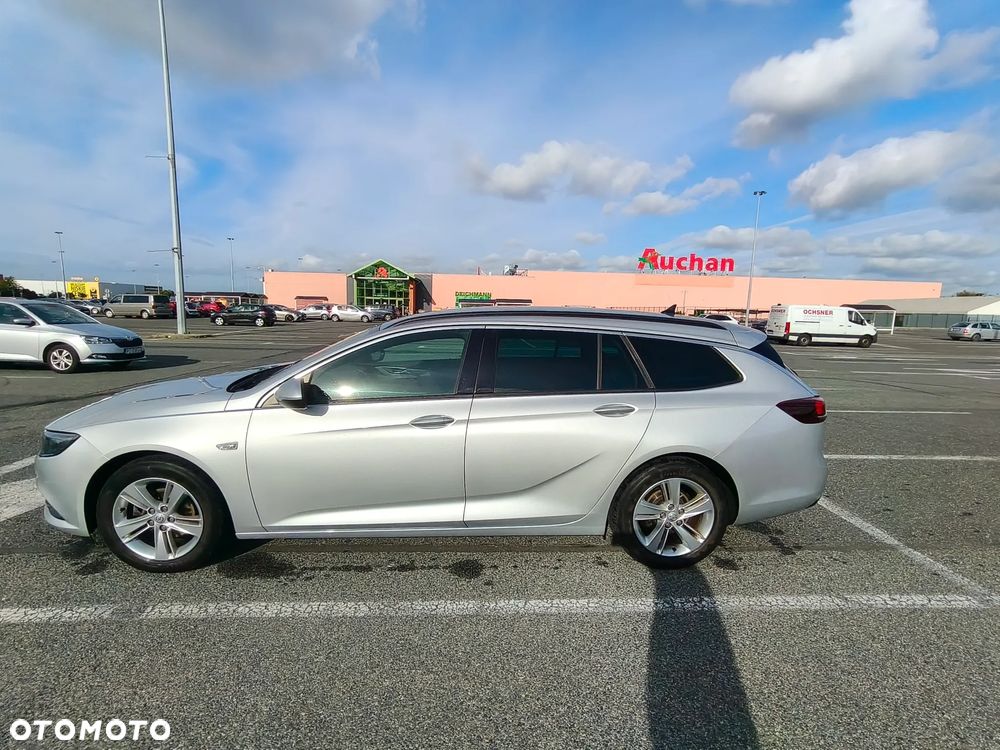 Opel Insignia - 12
