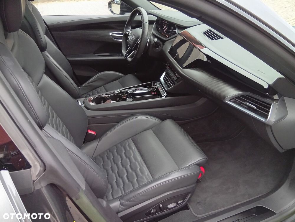 Audi e-tron GT - 22