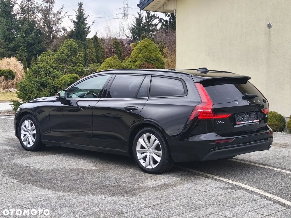 Volvo V60 D3 Momentum Core - 5