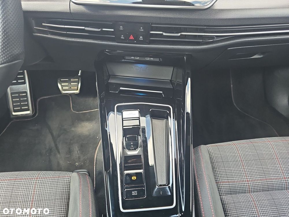 Volkswagen Golf 2.0 TSI GTI DSG - 16
