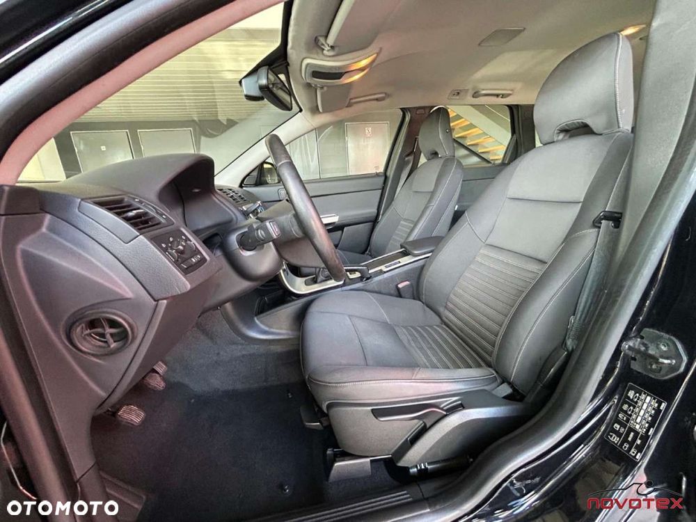 Volvo V50 D2 Momentum Start-Stop - 10