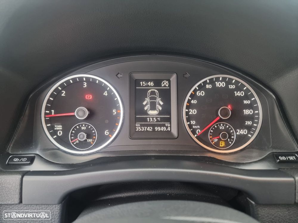 VW Tiguan 2.0 TDi Sport BlueMotion - 10