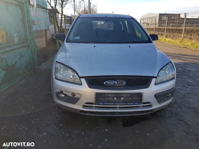 Dezmembram Ford Focus 1.6 HDI - 4