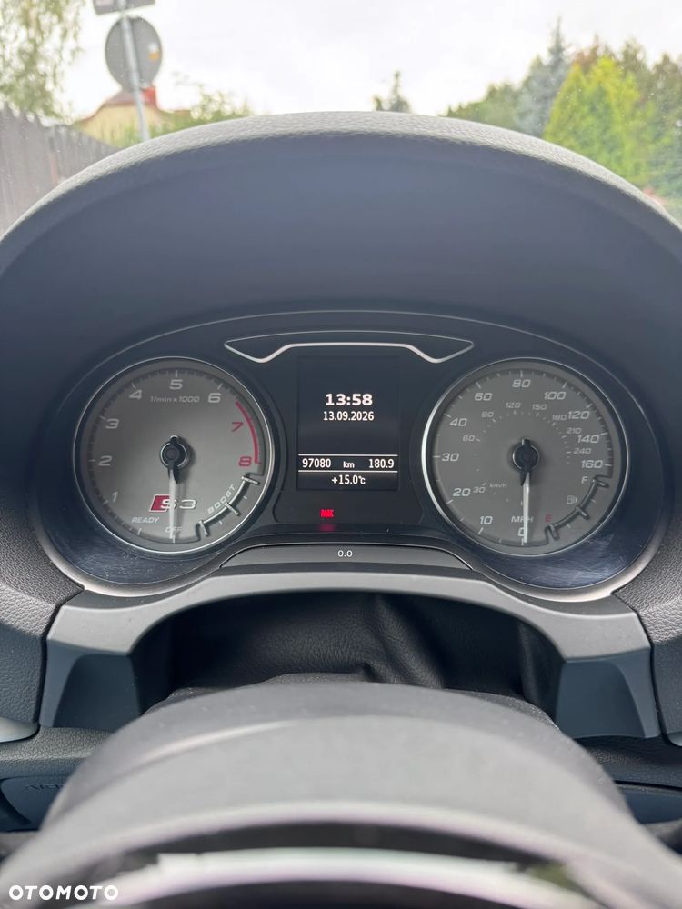 Audi S3 S tronic - 13