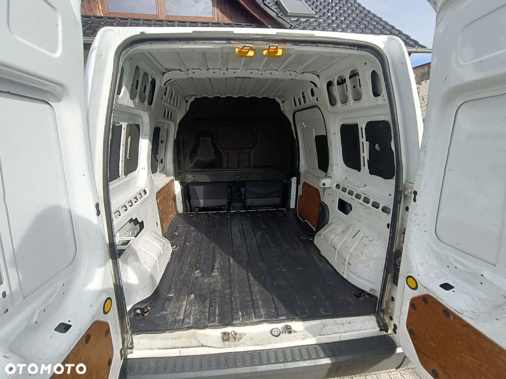 Ford Transit Connect - 4