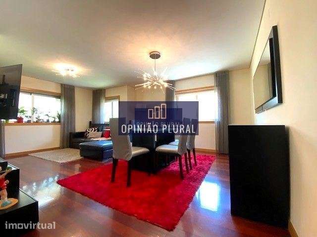 T2 em condomínio fechado c/ box para duas viaturas e dois arrumos |... - Grande imagem: 3/37