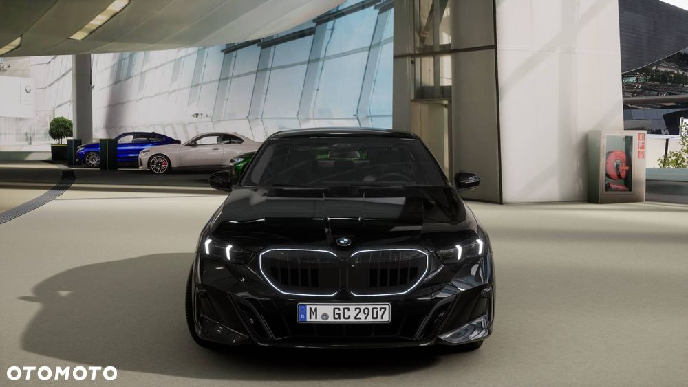 BMW Seria 5 520d xDrive mHEV - 1