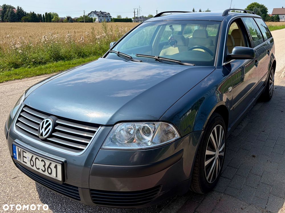 Volkswagen Passat 1.9 TDI Comfortline Family - 3