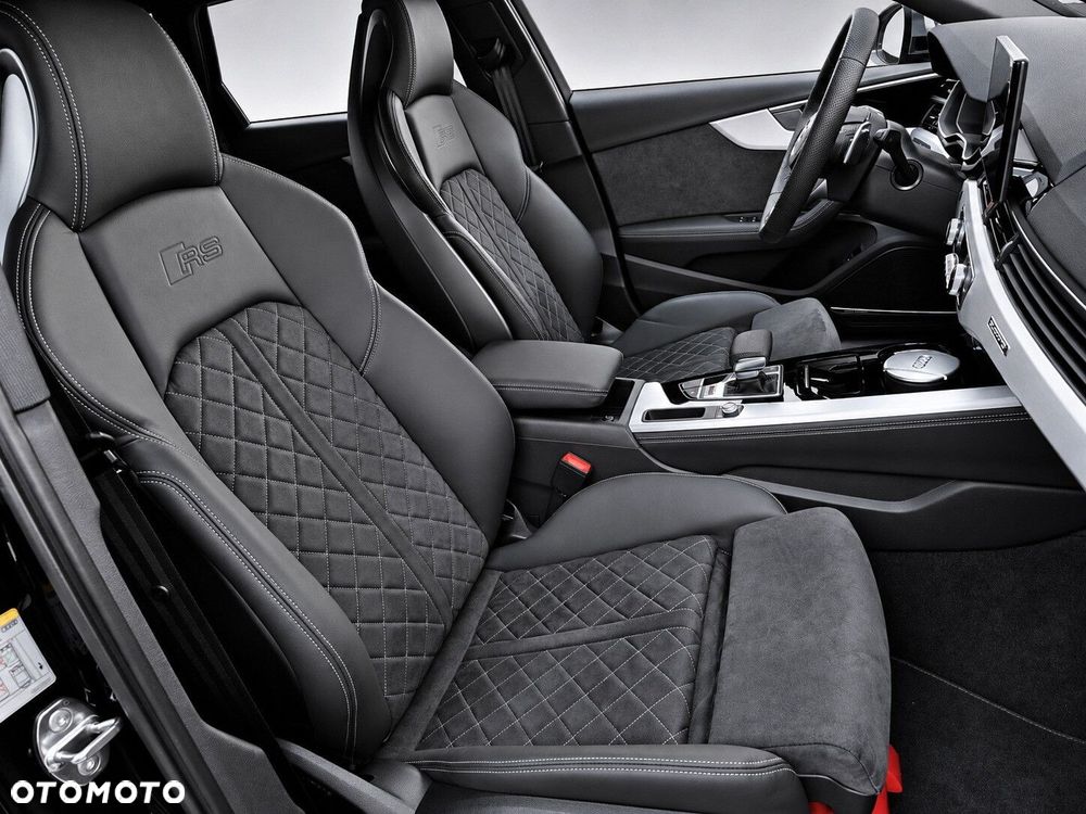 Audi RS4 Avant TFSI Quattro Tiptronic - 12