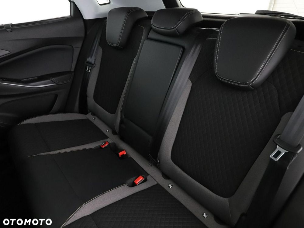 Opel Grandland X 1.6 T PHEV 4x4 Ultimate - 19