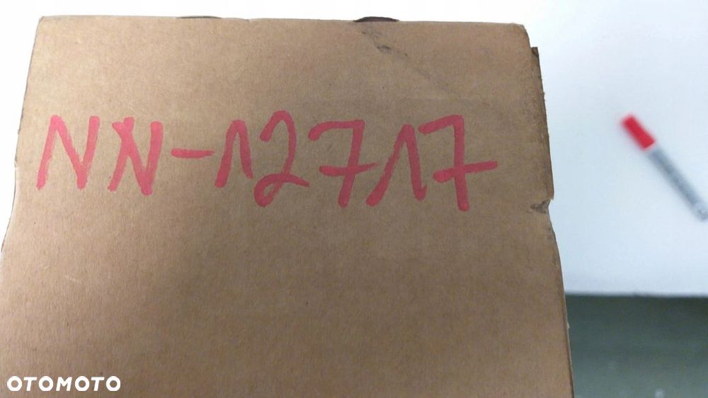 KIA STINGER LISTWA PRAWa ramki drzwi przednich - 3